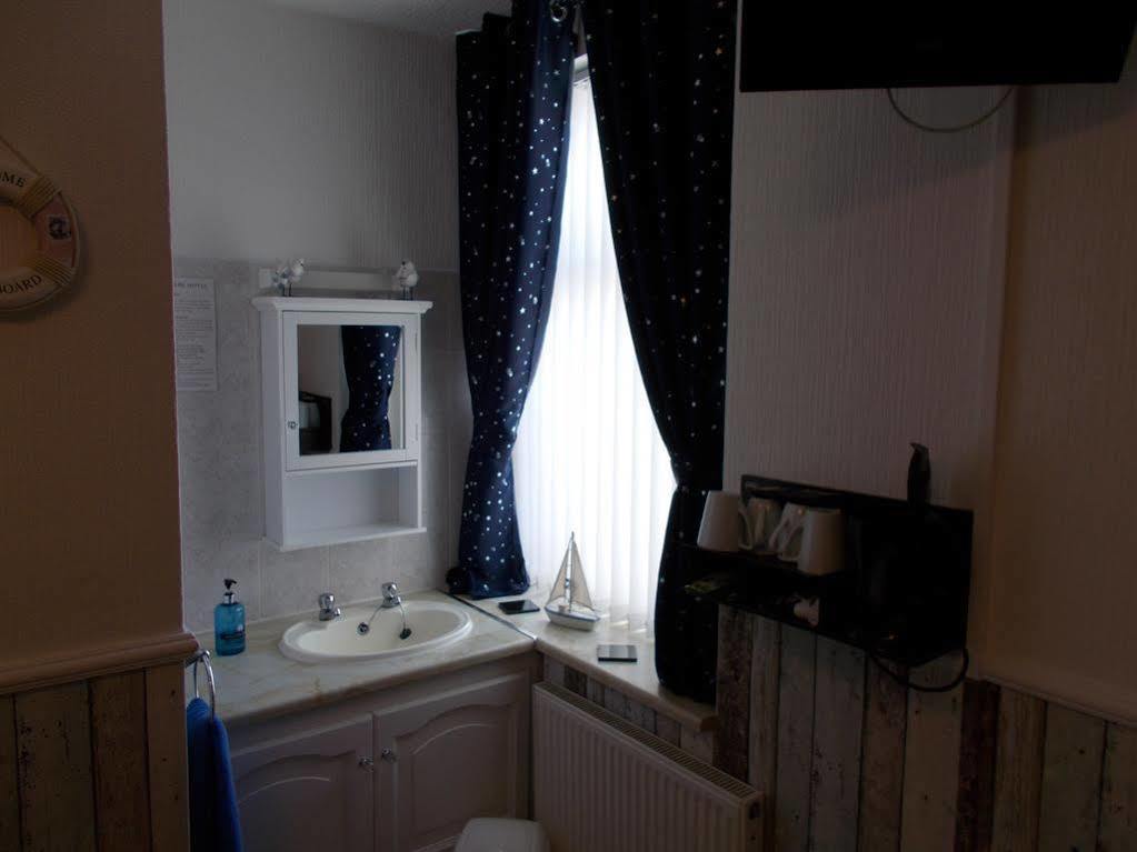 Delamere Hotel Blackpool Ngoại thất bức ảnh