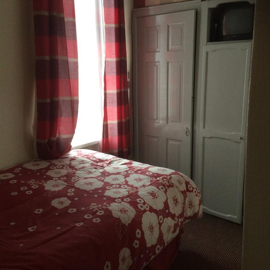 Delamere Hotel Blackpool Ngoại thất bức ảnh
